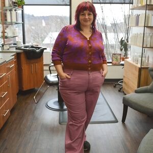 Meet your Posher, Vanu